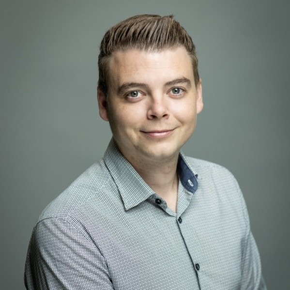 Kevin Novotny - Business Manager bij tillit